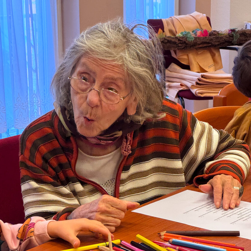 Herbstbasteln im DSK Seniorenzentrum Ludwigshafen